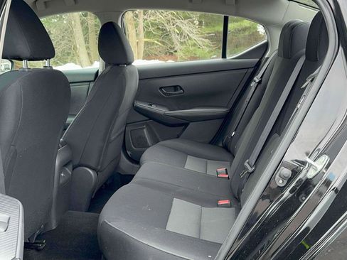 Used 2024 Nissan Sentra SV image 9