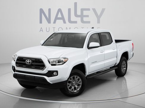 Certified 2016 Toyota Tacoma TRD Off-Road AWD/4WD image 1