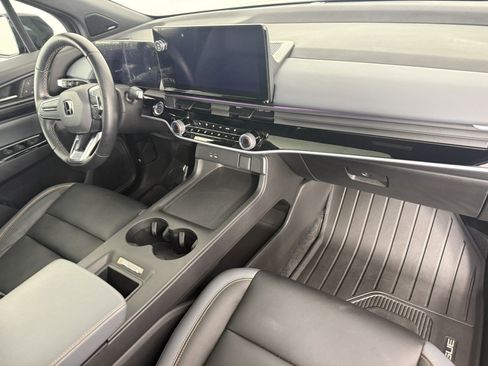 Used 2024 Honda Prologue Touring image 11