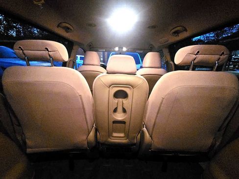 Used 2015 Kia Sedona LX w/ LX Convenience Package image 30