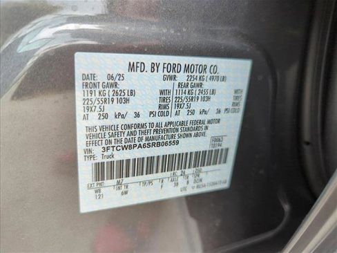 New 2025 Ford Maverick Lobo image 18