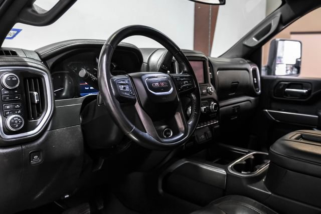 Used 2021 GMC Sierra 2500 AT4 w/ Gooseneck/5TH Wheel Package AWD/4WD image 3
