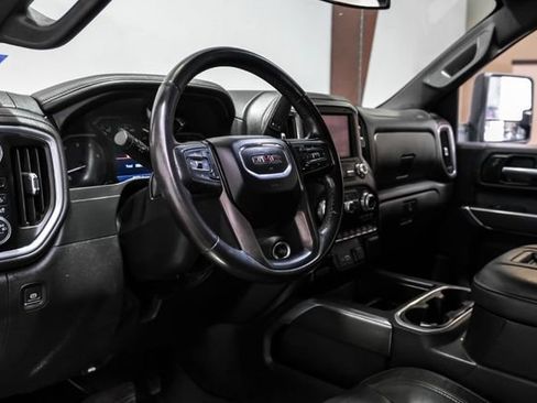Used 2021 GMC Sierra 2500 AT4 w/ Gooseneck/5TH Wheel Package AWD/4WD image 3