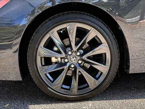 Used 2025 Toyota Corolla SE image 34