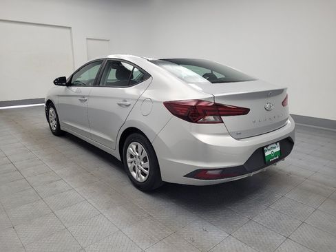 Used 2019 Hyundai Elantra SE w/ Cargo Package FWD image 5
