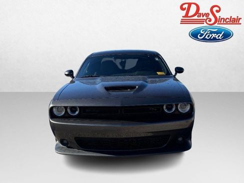 Used 2020 Dodge Challenger R/T image 2