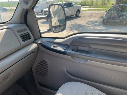 Used 1999 Ford F250 XLT AWD/4WD image 16