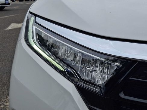 Certified 2024 Honda Odyssey Touring image 9