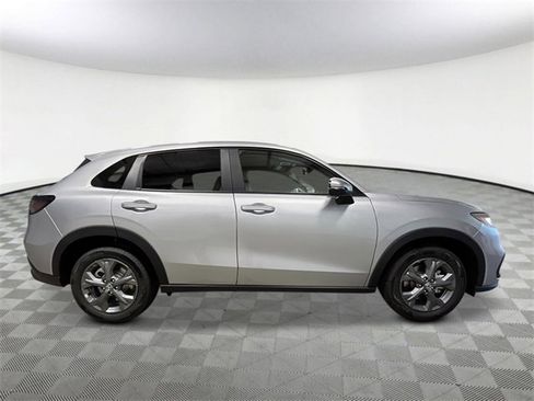 New 2026 Honda HR-V LX image 7