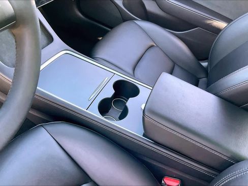 Used 2021 Tesla Model 3 Long Range image 14