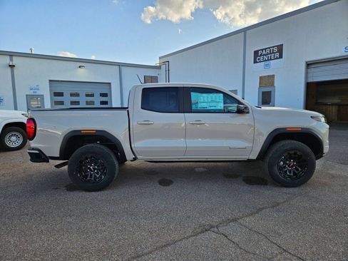 New 2026 GMC Canyon Elevation w/ Convenience Package RWD image 6