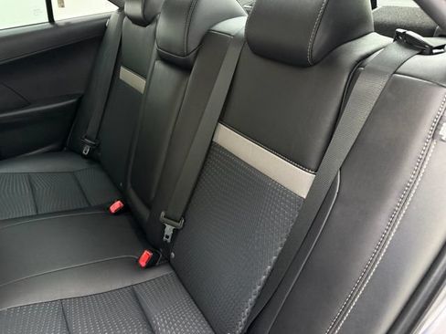 Used 2014 Toyota Camry SE FWD image 34