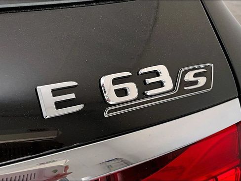 Used 2023 Mercedes-Benz E 63 AMG S image 40
