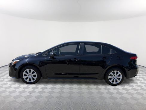 Used 2024 Toyota Corolla LE FWD image 14