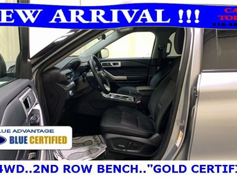 Used 2022 Ford Explorer XLT image 31