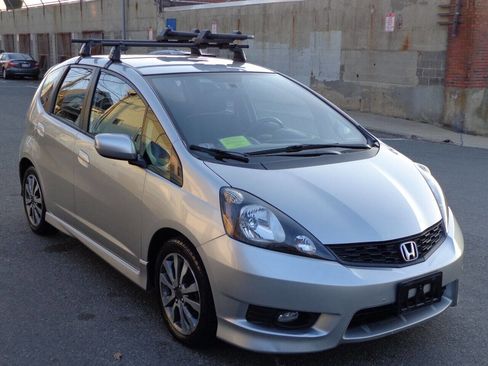 Used 2012 Honda Fit Sport image 2