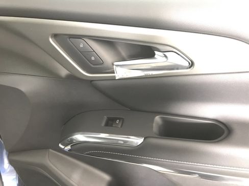 New 2026 Chevrolet Traverse LT w/ Driver Confidence Package image 29