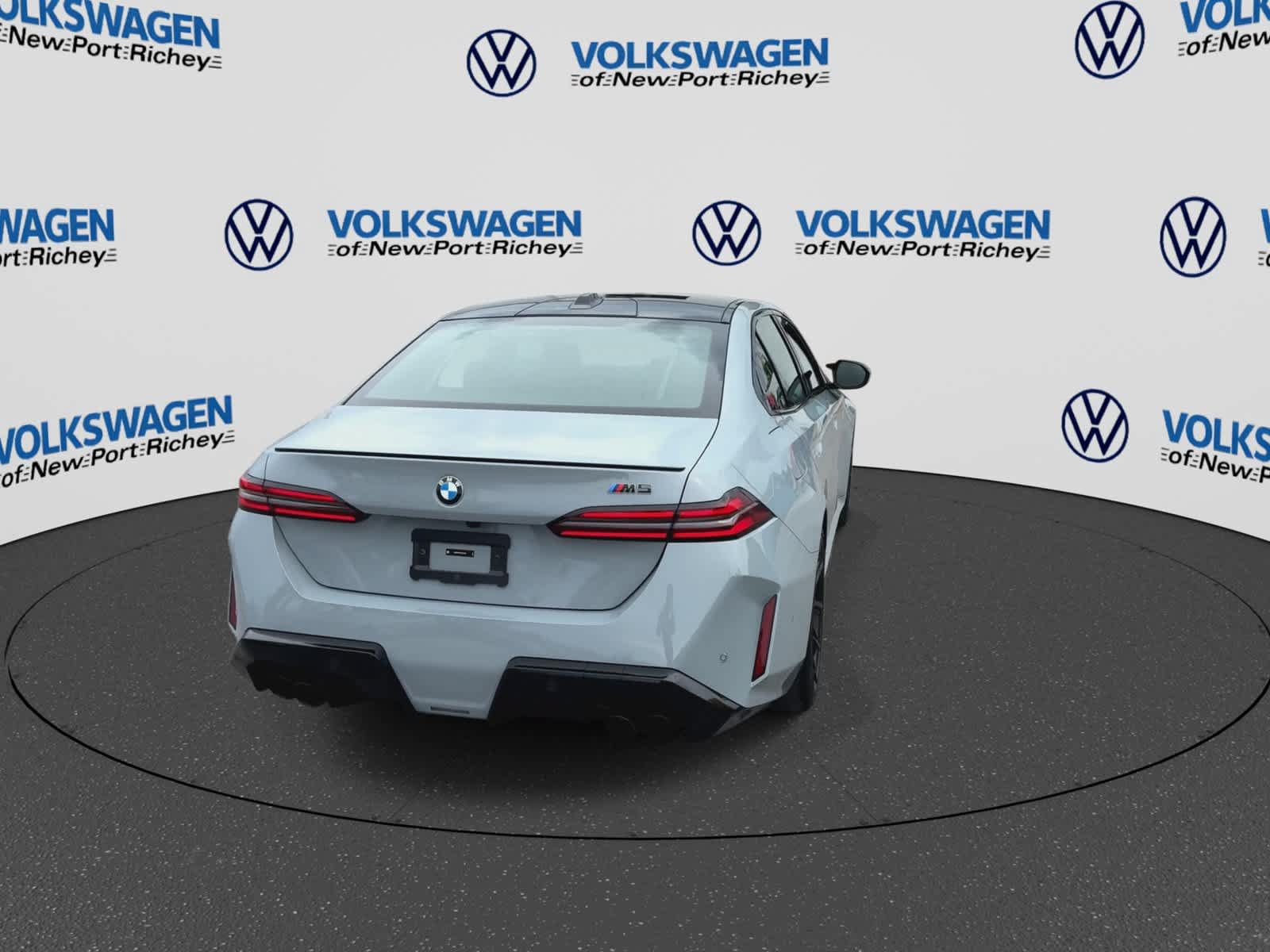 Used 2026 BMW M5 AWD/4WD image 7