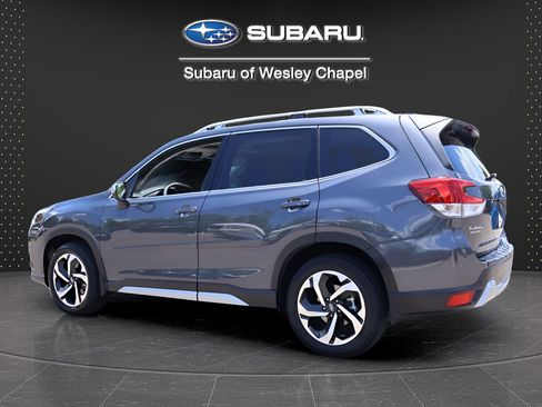Certified 2023 Subaru Forester Touring AWD/4WD image 5