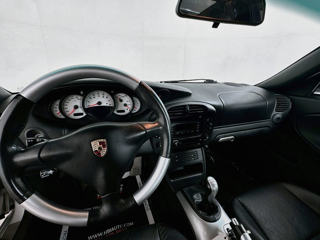 Used 2003 Porsche 911 GT2 RWD image 10