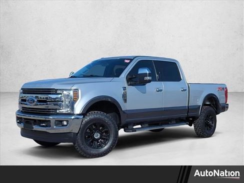 Used 2018 Ford F250 Lariat w/ Chrome Package image 1
