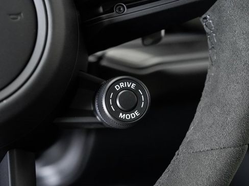 New 2025 Porsche Cayenne GTS image 15