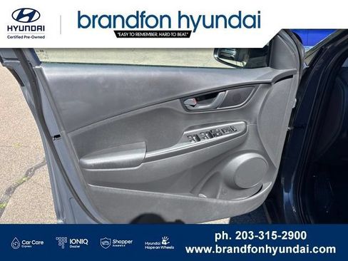 Certified 2023 Hyundai Kona SEL AWD/4WD image 11