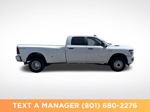 New 2026 RAM 3500 Big Horn AWD/4WD image 6
