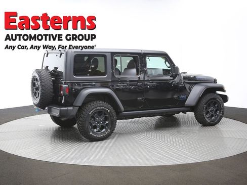 Used 2023 Jeep Wrangler Unlimited w/ Dual Top Group image 48