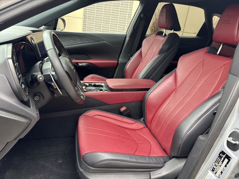 Used 2023 Lexus RX 350 F Sport w/ Accessory Package image 22