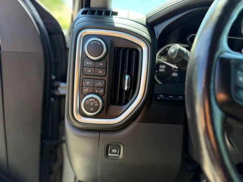 Used 2019 GMC Sierra 1500 Denali w/ Technology Package AWD/4WD image 34
