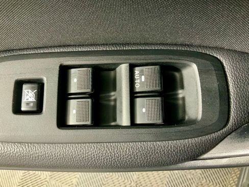 Used 2021 Ford Ranger XLT w/ Equipment Group 301A Mid AWD/4WD image 21