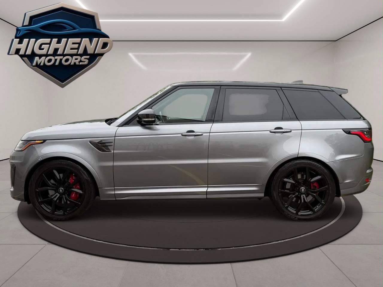 Used 2020 Land Rover Range Rover Sport SVR AWD/4WD image 3
