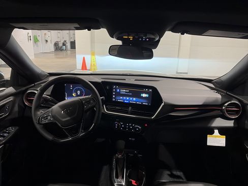 New 2026 Chevrolet Trax RS w/ Sunroof Package image 13