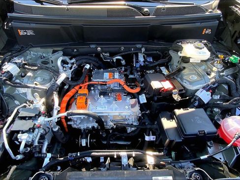 New 2026 Cadillac Vistiq Sport image 17