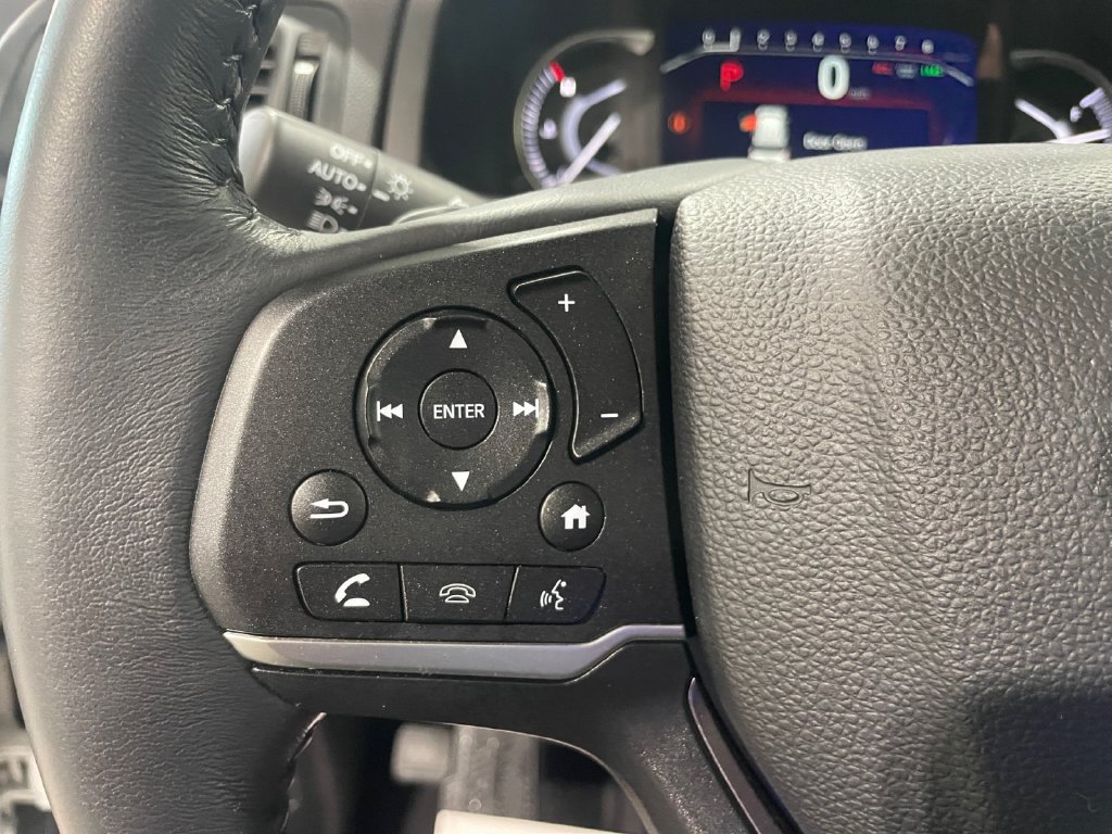 Certified 2025 Honda Passport EX-L image 38