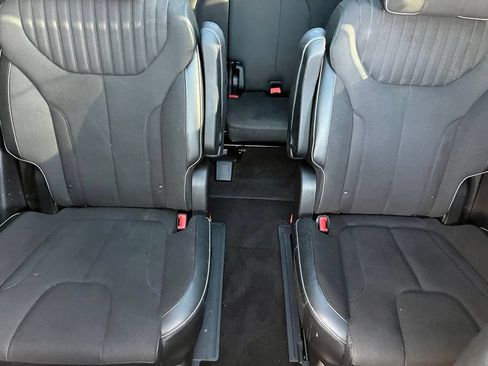 Used 2024 Hyundai Palisade Calligraphy AWD/4WD image 16