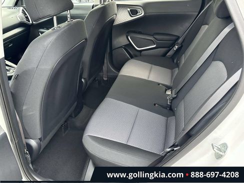 Certified 2023 Kia Soul LX w/ Option Group 015 FWD image 9