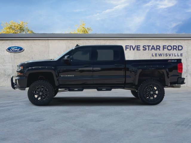 Used 2017 Chevrolet Silverado 1500 LT w/ All Star Edition AWD/4WD image 5