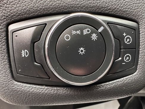 Used 2013 Ford C-MAX Energi SEL image 19