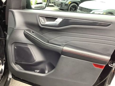 Used 2023 Ford Escape ST-Line w/ Tech Pack #1 image 30