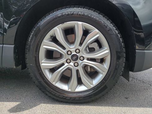 Certified 2024 Ford Edge Titanium AWD/4WD image 13