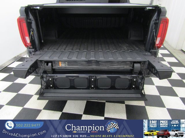 Used 2025 GMC Sierra 1500 Denali w/ Denali Reserve Package AWD/4WD image 22