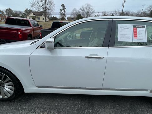 Used 2014 Hyundai Equus Signature image 3