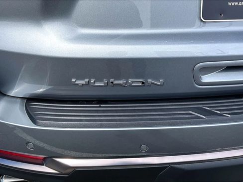 Used 2025 GMC Yukon AT4 Ultimate w/ LPO, Floor Liner Package image 9