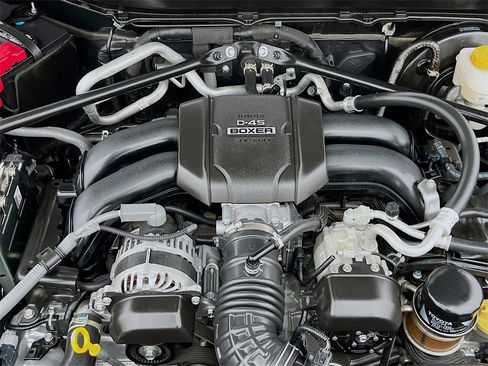 Used 2025 Toyota GR86 Premium image 28