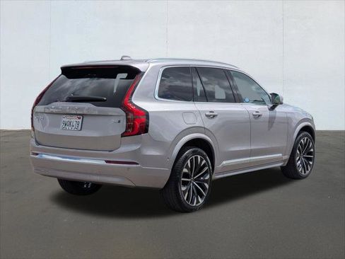 Used 2026 Volvo XC90 B6 Plus w/ Protection Package Premier AWD/4WD image 5