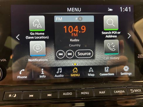 Used 2025 Nissan Pathfinder SL FWD image 58