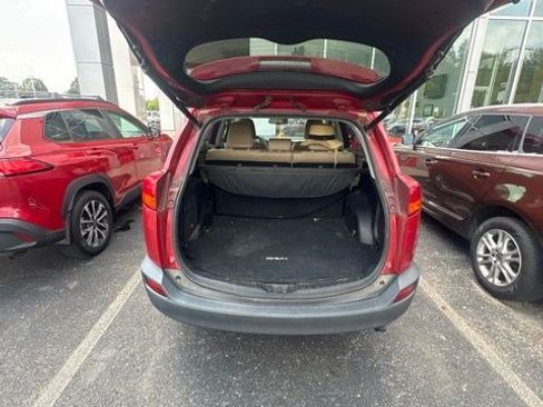 Used 2014 Toyota RAV4 Limited w/ Technology Package FWD image 18