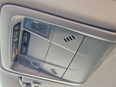 Used 2023 Chevrolet Blazer LT w/ Driver Confidence Package image 25